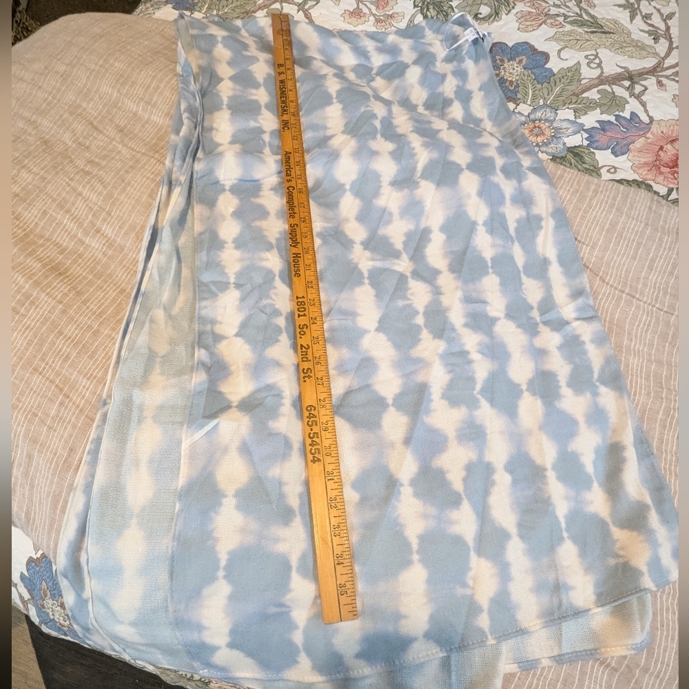 One size shrug wrap by Sonoma blue and white - Picture 6 of 9
